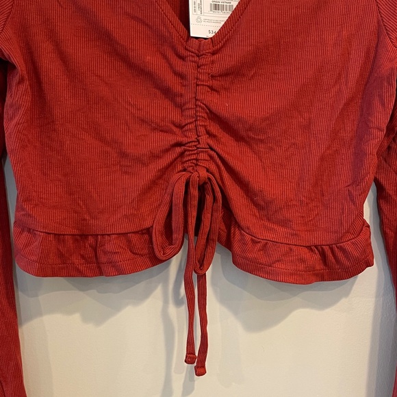 Isabel by Ingrid & Isabel Red Ruched Long Sleeve Blouse Size Small - Picture 2 of 6